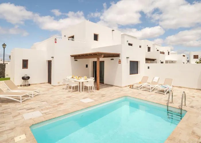 Domus Vulcani Maday Villa *