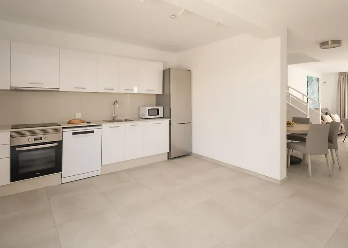 فيلة Domus Vulcani Maday